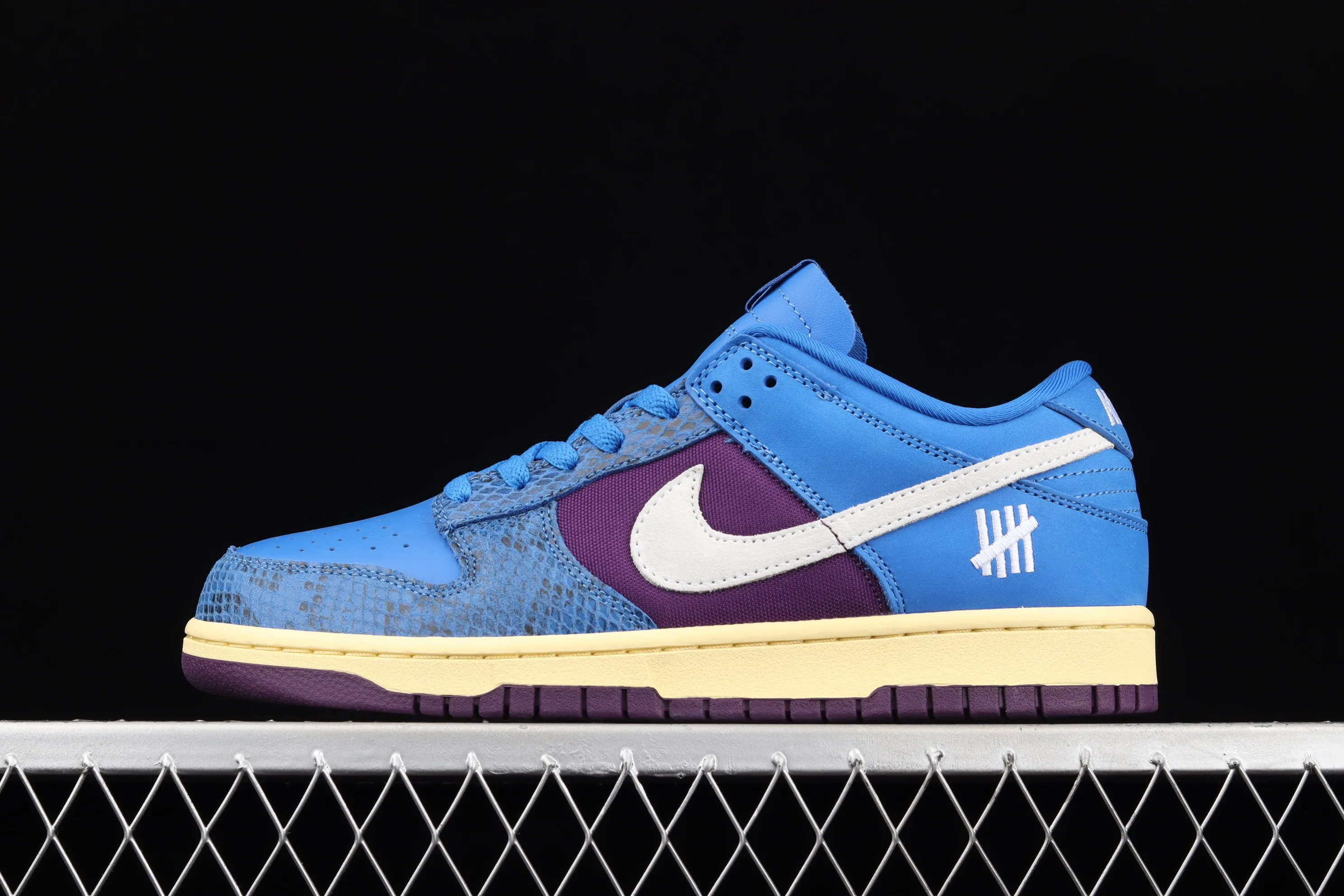 All Categories Nk SB Dunk Series Nk SB Dunk Low Low-top Sneakers J Version Nk SB Dunk Low Russet Cedar Dunk Series Retro Low-top Casual Sports Skateboard Shoes DH6508-400